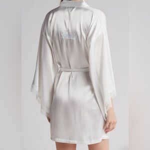 New with tags, Lace Hem Satin Bridal Robe, inbloom by Jonquil Bride Robe M/L
